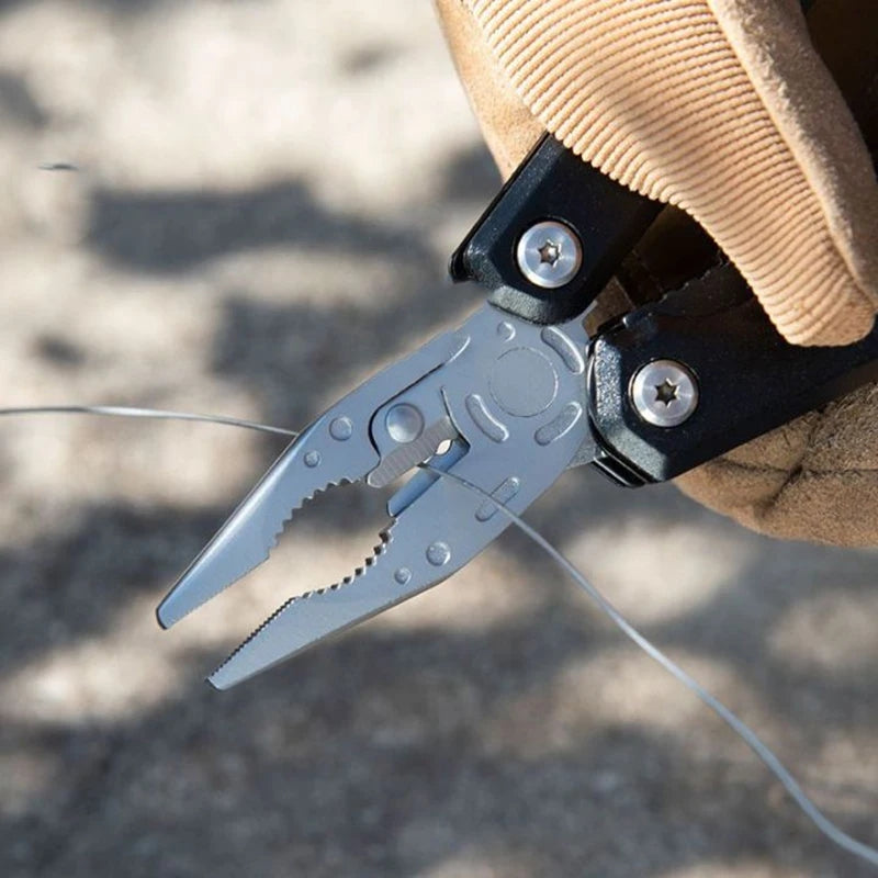 Multifunctional Outdoor Portable Emergency Hammer Tool - Plier