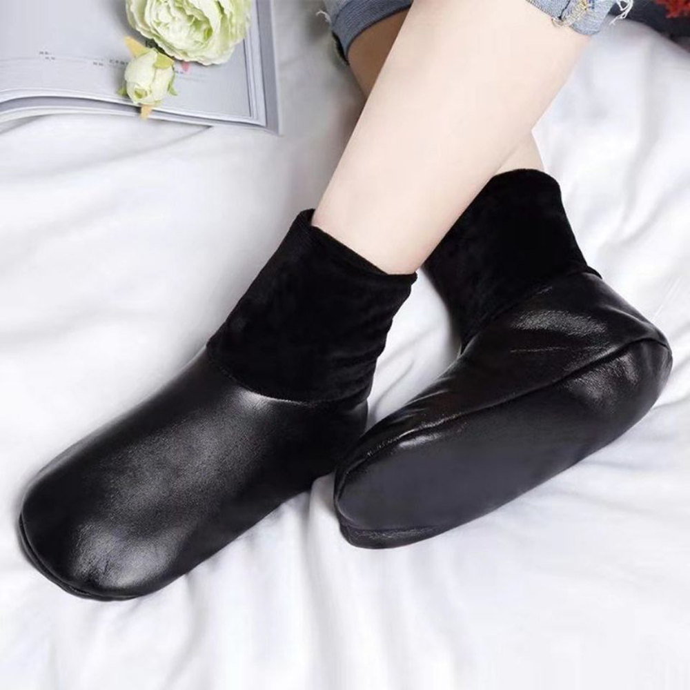 Faux cow Leather Warm Socks Indoor Slippers - °30

Soft-soled Shoes leather socks