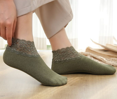 2Pair Women Ladies Ankle Socks - Non Slip Women Lace Warmer