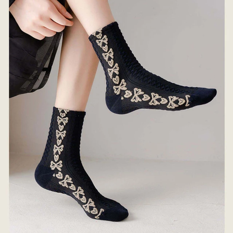 4 Pairs Stylish Ladies Winter Socks