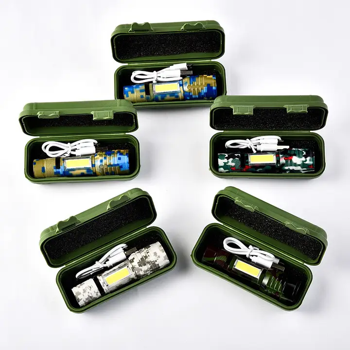 Rechargeable military Flashlight 2000 Lumens