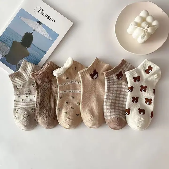 4 pair Baby Printed design cut ankle socks (age limit 6 to 12)