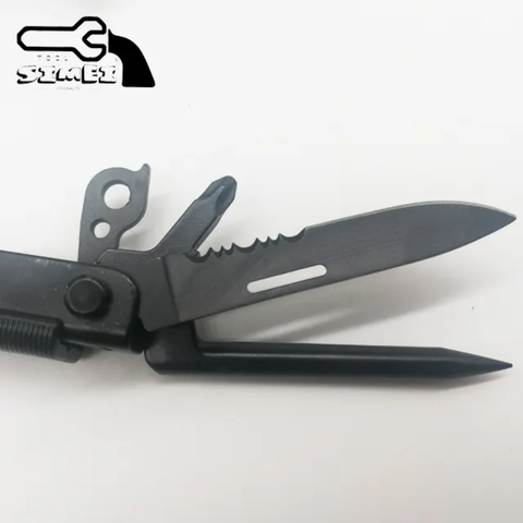 Multi Tool 8 IN 1 Multifunctional Flexible Plier