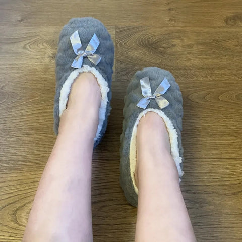Cashmere Women indoor slippers - Non Slip Thick Faux