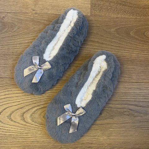 Cashmere Women indoor slippers - Non Slip Thick Faux