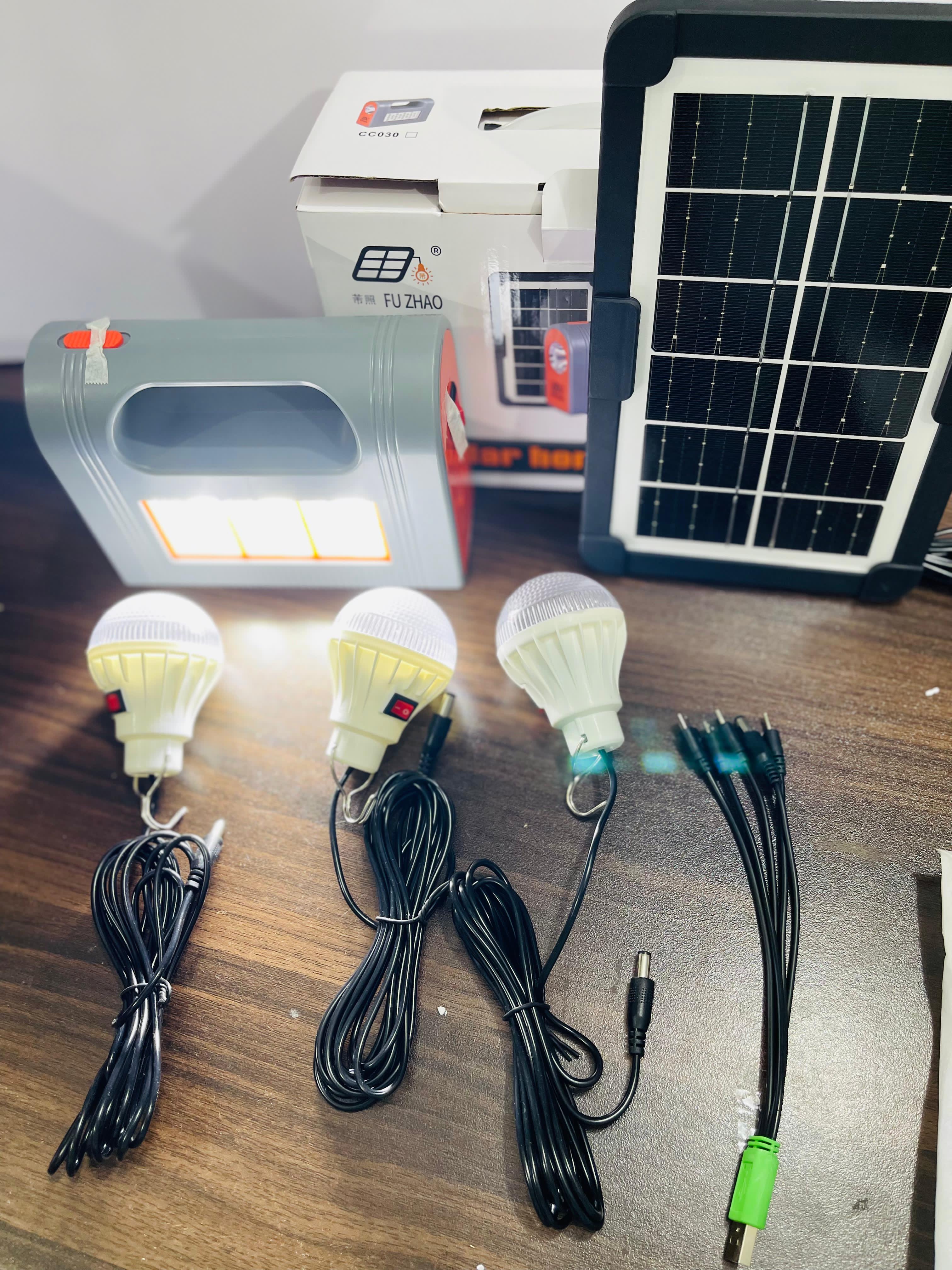 1000W Solar Lights With 3 Bulbs - Solar panel – importedgear.pk