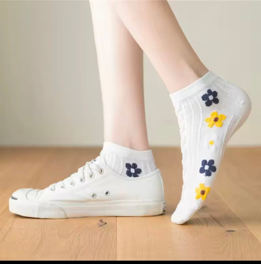 5 Pairs Korean Ladies Flower Winter Summer warm Cotton Socks