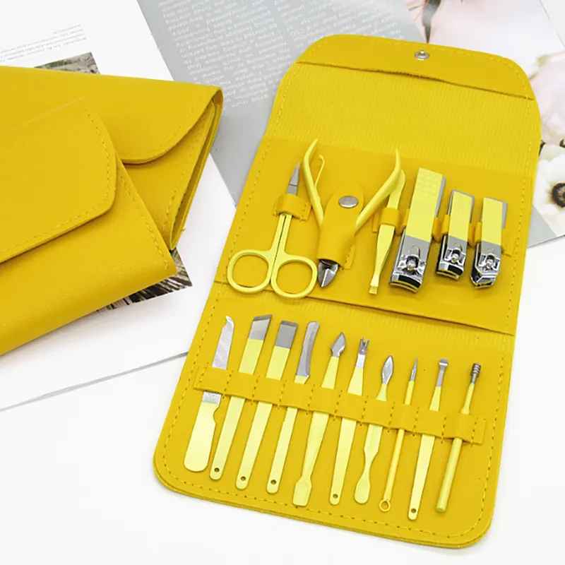 16 PCs Nail Clipper  Manicure & Pedicure Kit Rose