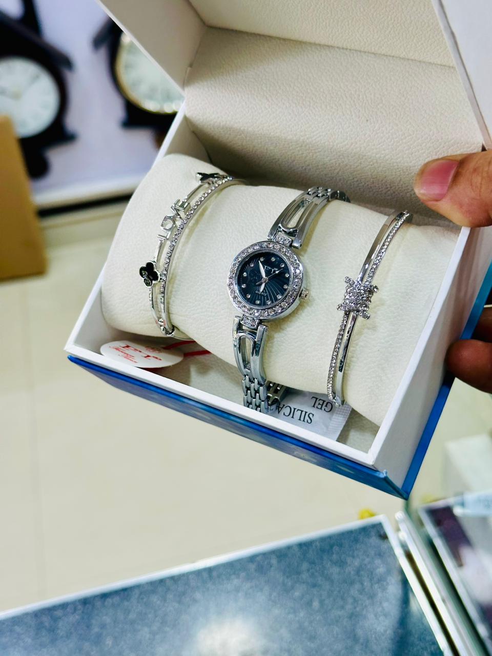 Ladies Stylish Watch imported