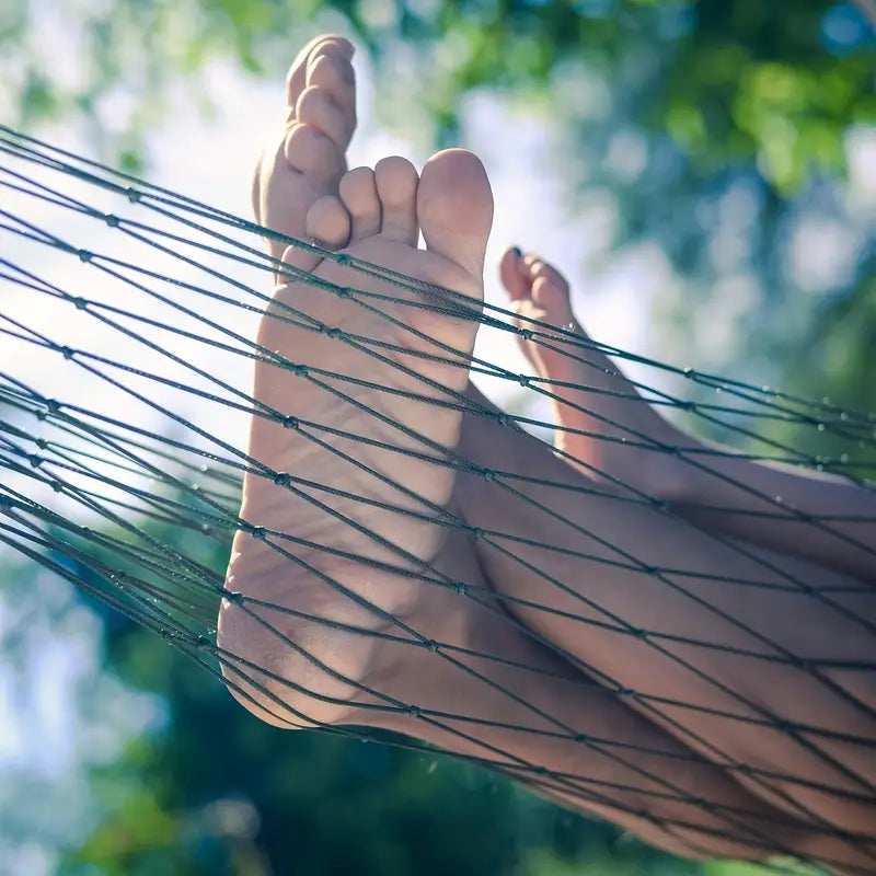 Outdoor Paracord Hammock