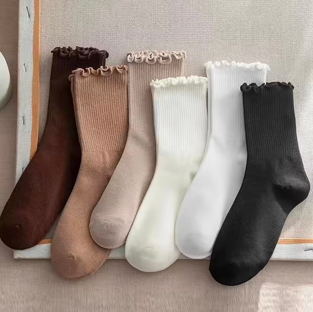 3 Pair Ruffled Mid Length Girl Women Socks