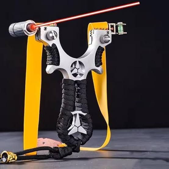 Mercedes Premium Laser Slingshot