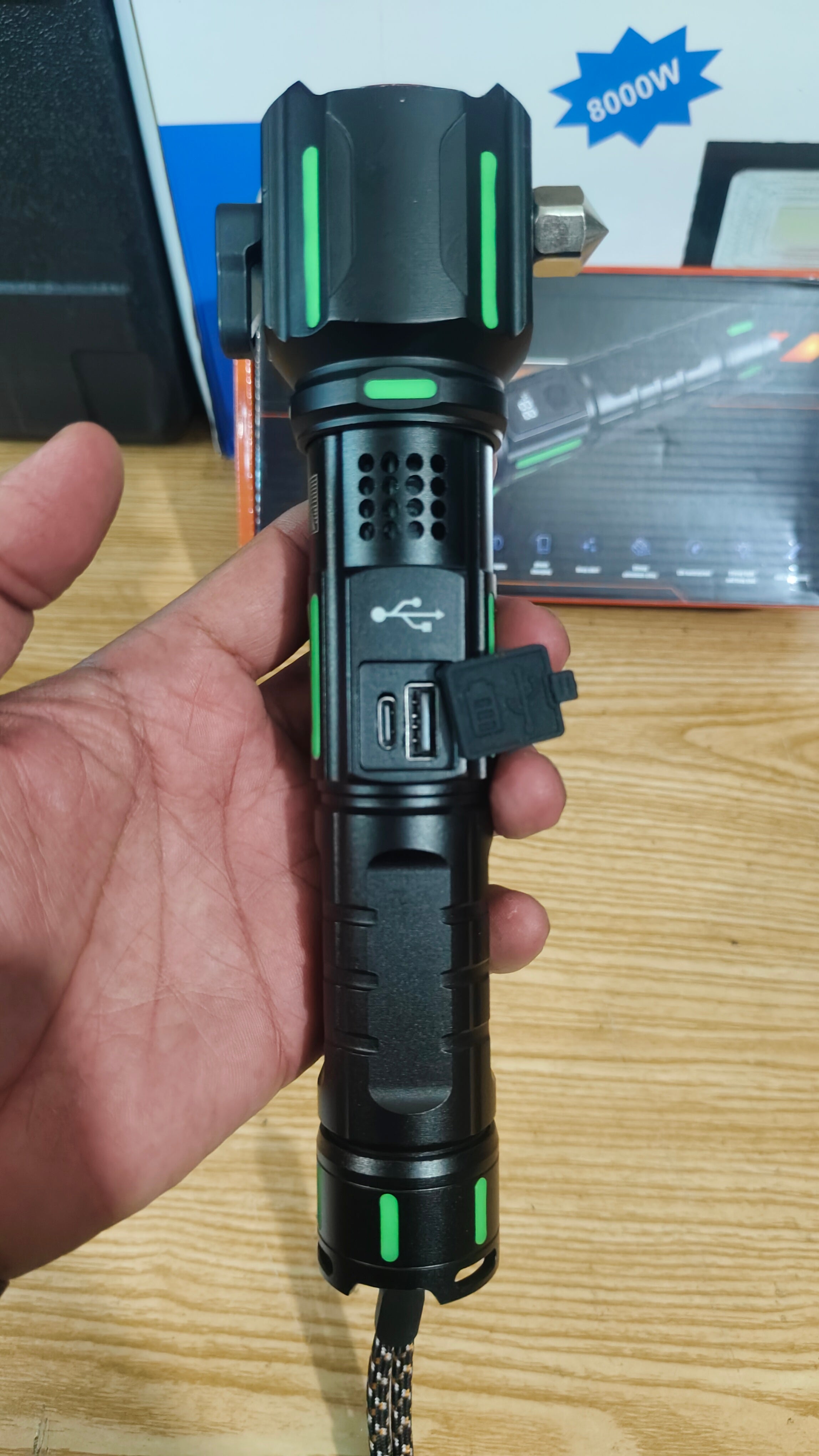 6 in 1 Ruilang Hammer Torch with alarm option