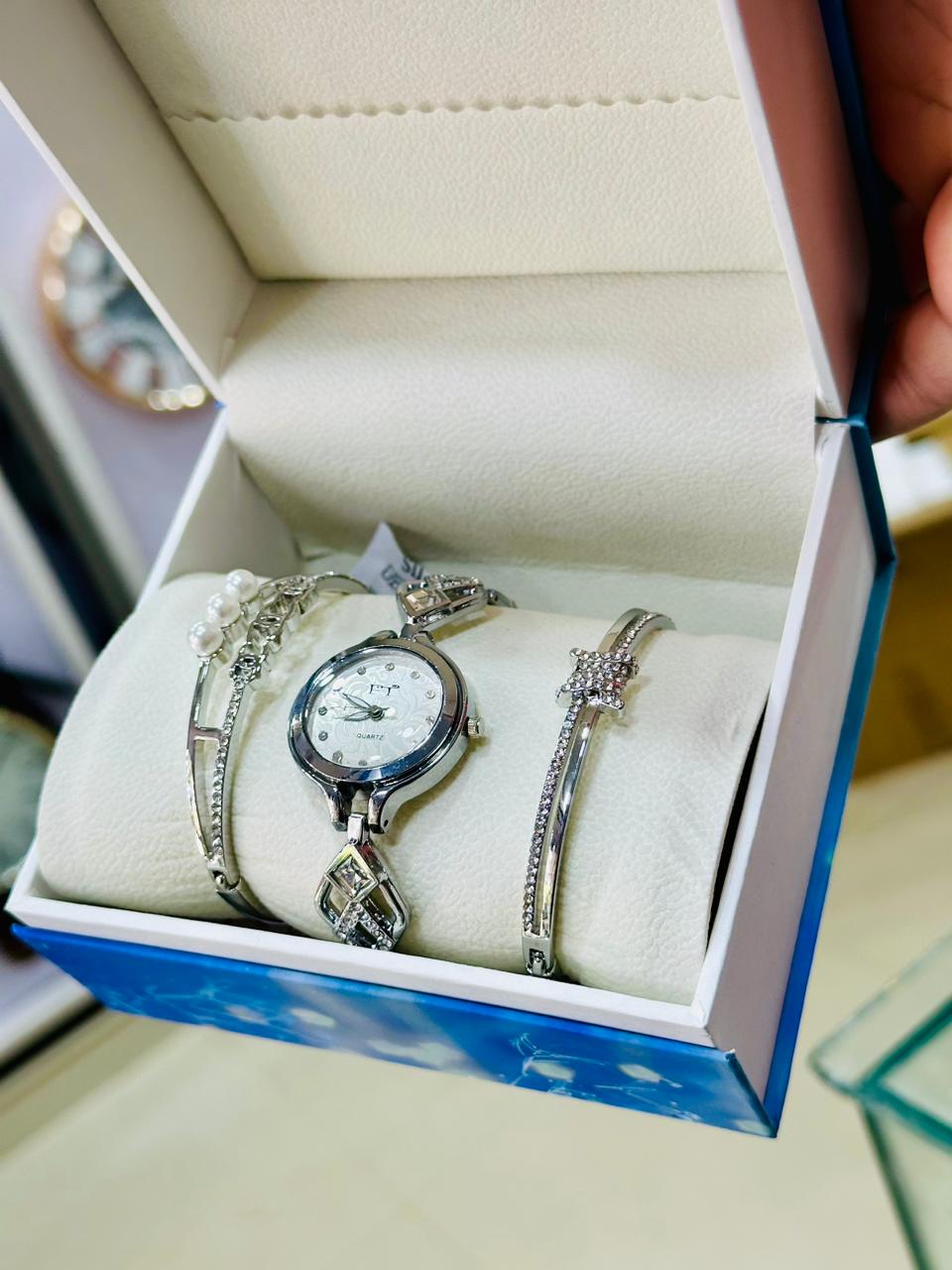 Ladies Stylish Watch imported