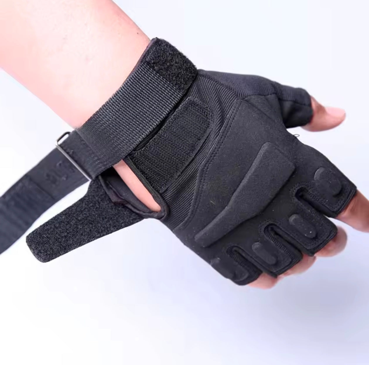 Tactical Hunting Half Finger Sports Gloves for climbing Cycling