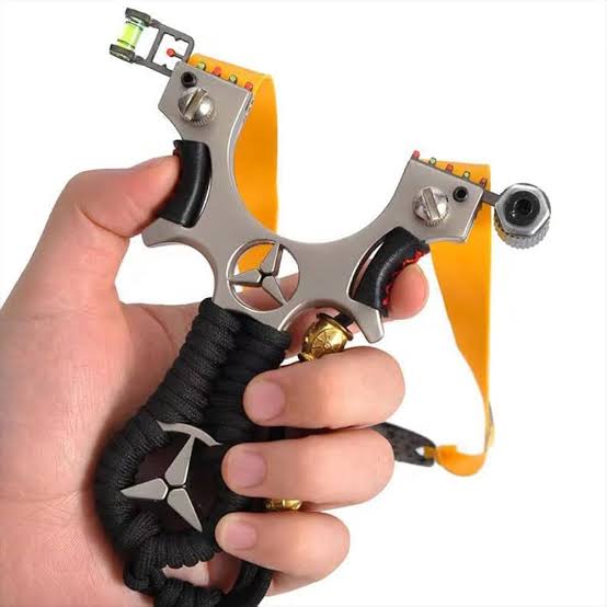 Mercedes Premium Laser Slingshot