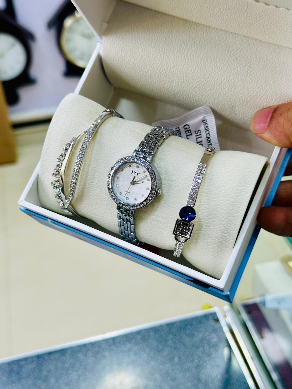 Ladies Stylish Watch imported