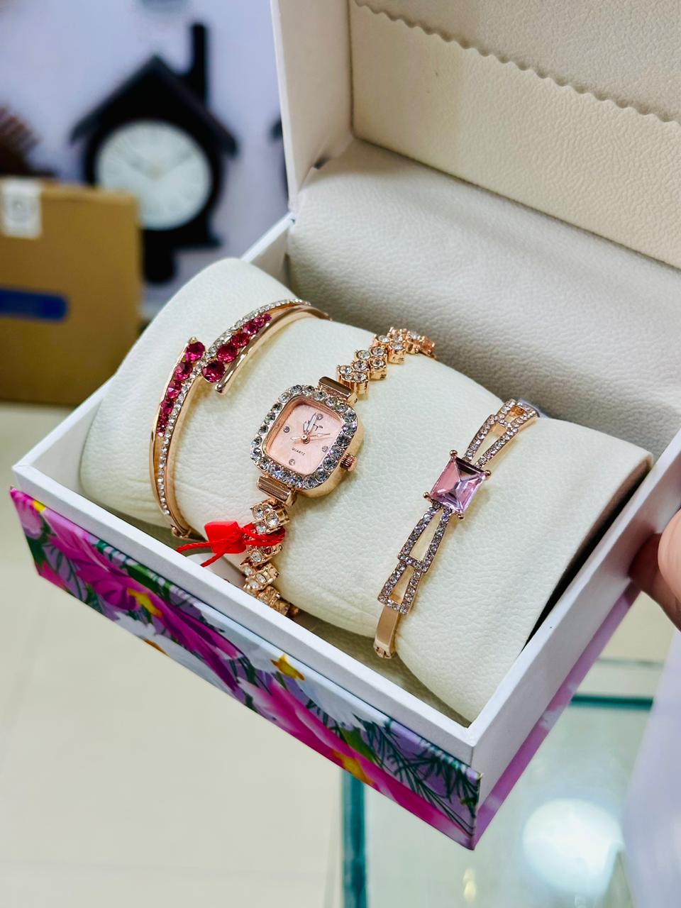 Ladies Stylish Watch imported