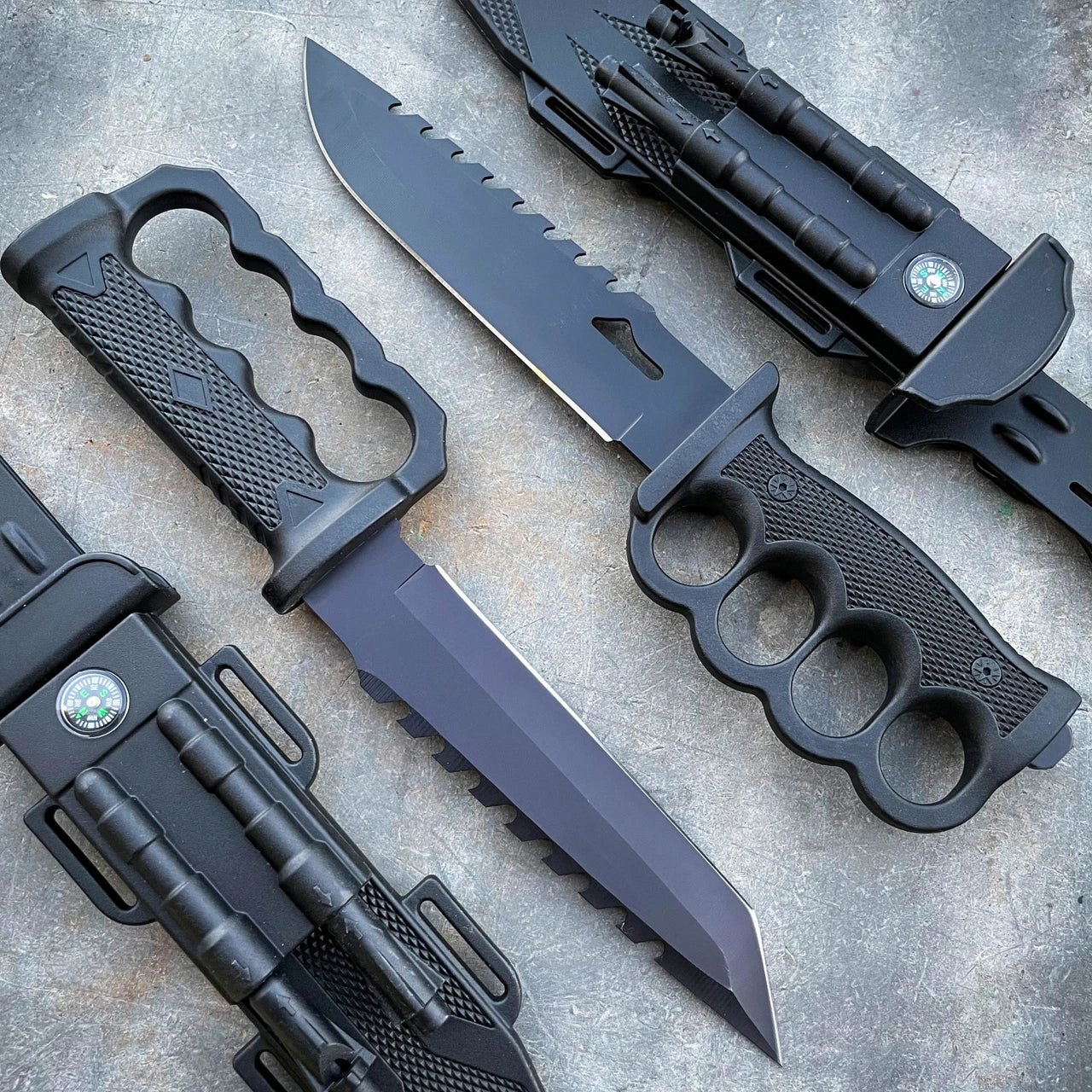 Tactical Columbia 2788A knife With Handle