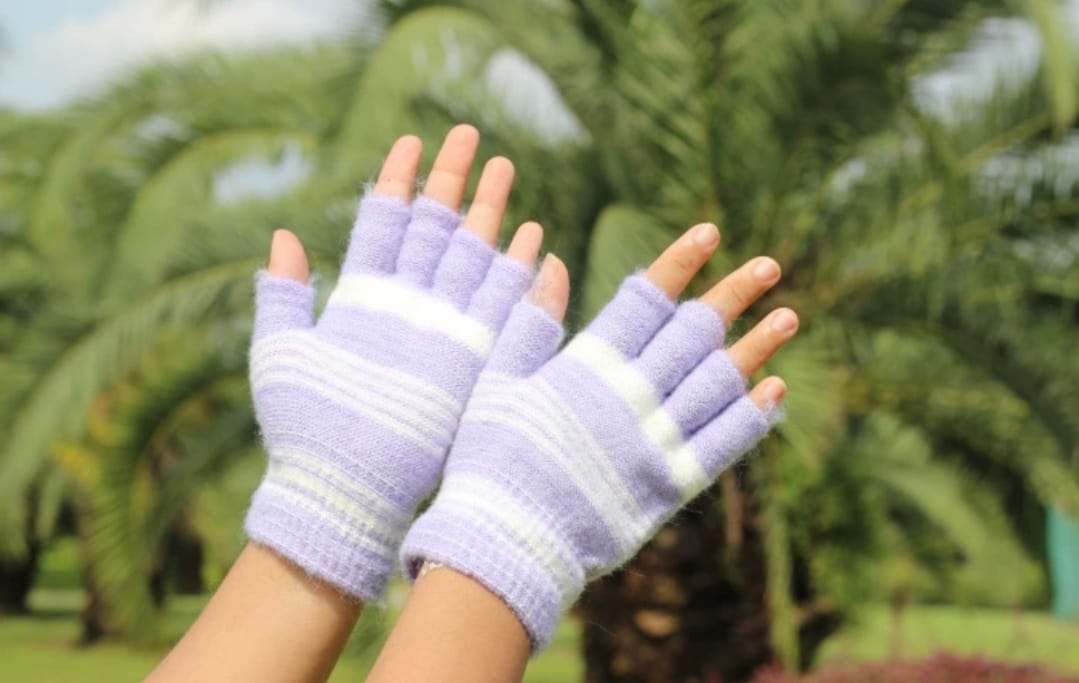 Women Winter Wool Half Finger Gloves Soft Fashionable Gloves