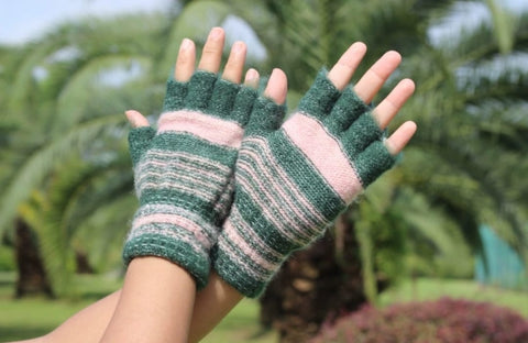 Women Winter Wool Half Finger Gloves Soft Fashionable Gloves