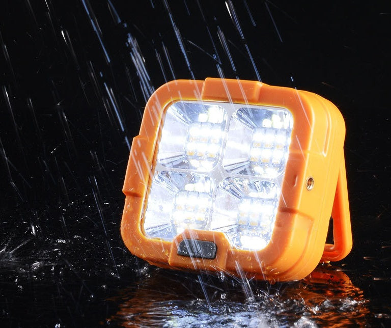 400 W Solar And USB Rechargeable Light 4 Working Modes